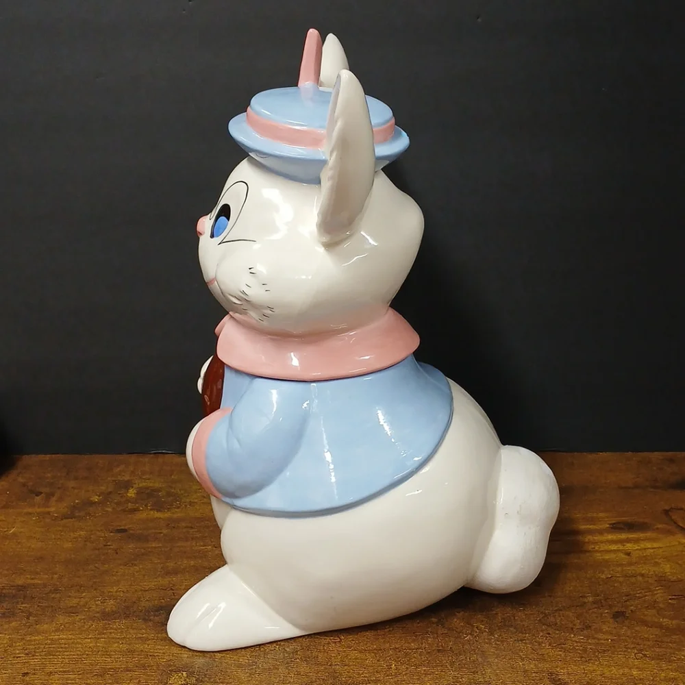Vintage Ceramic Bunny Rabbit Holding Cookie - Cookie Jar